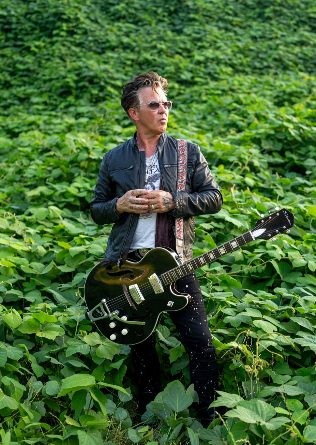 MIKE FARRIS (USA) en Madrid - (Solo show, acústico) pase 20h