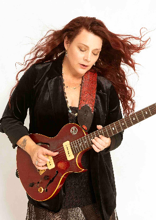 CAROLYN WONDERLAND (USA) en Lleida - con banda