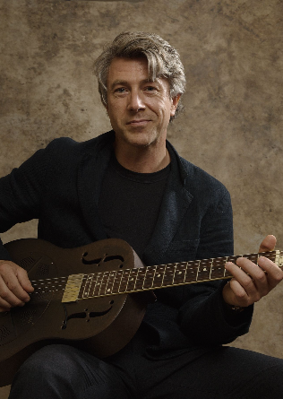 LUKE WINSLOW-KING & BAND FEATURING ROBERTO LUTI