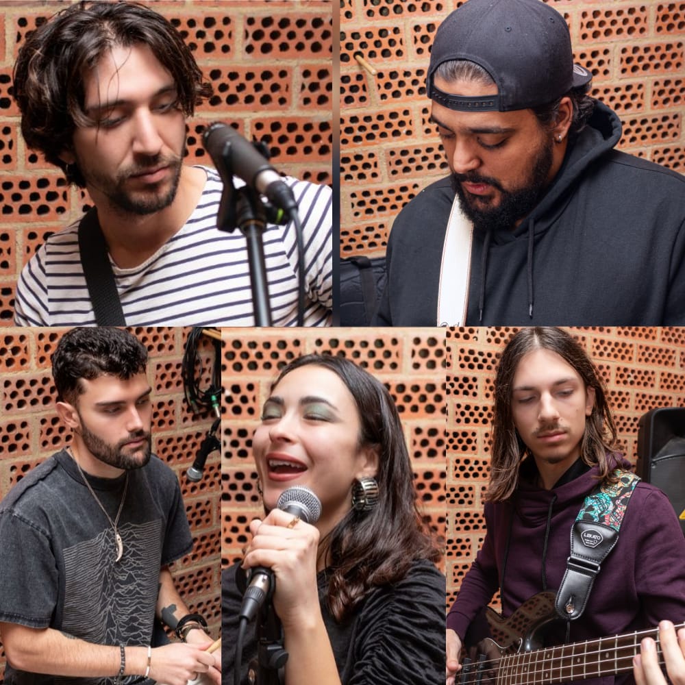 The Virgo Superclusters + Vulturna en Valencia - Mutick